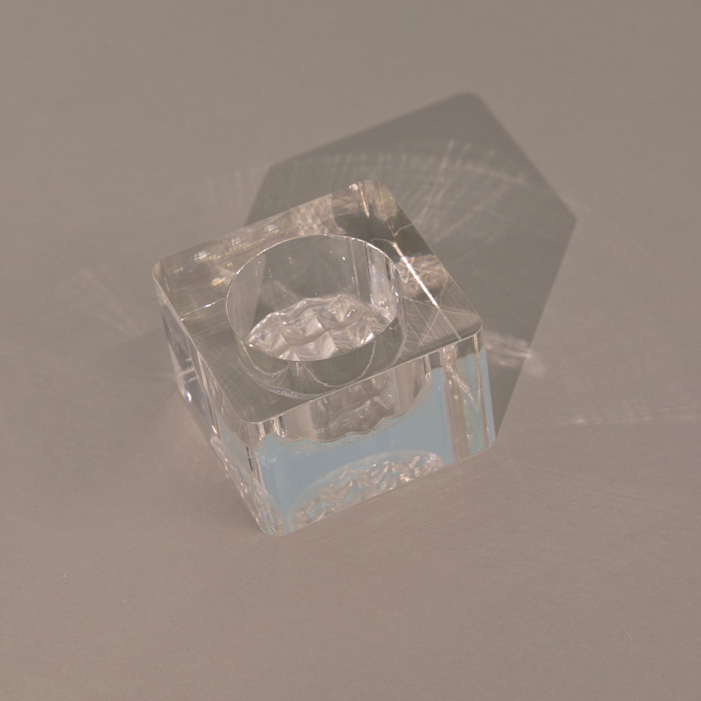 TEALIGHT